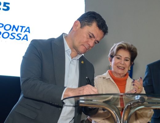 Senador Sergio Moro, pré-candidato a governador e a prefeita de Ponta Grossa Elizabeth Schmidt (Foto: Prefeitura de PG)