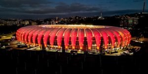 Internacional e Palmeiras se enfrentam pelo Campeonato Brasileiro. — Foto: Filyp
