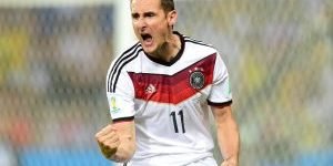 1329999073-klose-iguala-recorde-de-ronaldo-em-copas-300x204-1