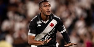 Dinheiro saudita pode tirar Rayan do Vasco — Foto: Reprodução/InstagramDinheiro