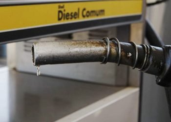 24-governo-informa-que-pais-tem-38-dias-de-estoque-de-diesel