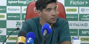 Abel Ferreira na coletiva após vitória sobre o Santos — Foto: Reprodução/Palmeir