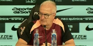Dorival durante coletiva no Corinthians — Foto: Divulgação/Corinthians TVDorival