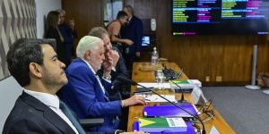 Na mensagem, Messias destacou o apoio recebido durante o processo. — Foto: Na me