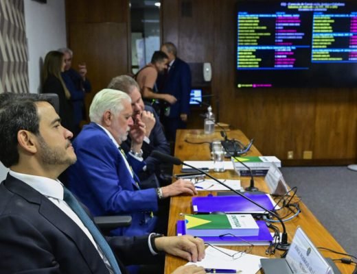Na mensagem, Messias destacou o apoio recebido durante o processo. — Foto: Na me