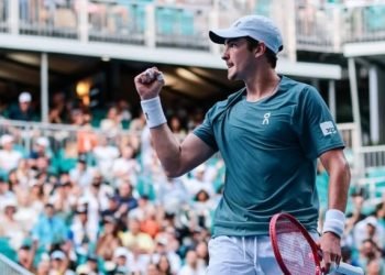 62i2h0qmnehmig0mj24y4n8bj