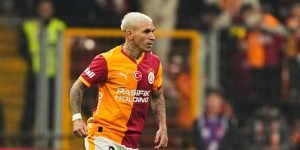 Lucas Torreira em ação pelo Galatasaray — Foto: Reprodução/Instagram ltorreira34