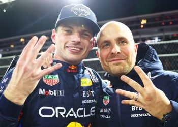 75hee0mxoi5sv7mq9phpj2m9h