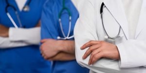 905df7congmateriamanualequipedeenfermeiraemedicopr006661600202608112356.jpg