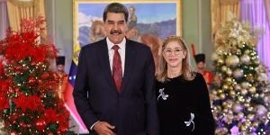 960px-President_Nicolas_Maduro_delivers_end-of-year_message_2025-300x200-1