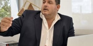 Marcello Lopes, coordenador da comunicação de Flávio Bolsonaro — Foto: Marcello