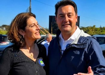 Cristina Graeml e Ratinho Junior durante agenda em Cascavel (Foto: Reprodução/Redes Sociais/CG)