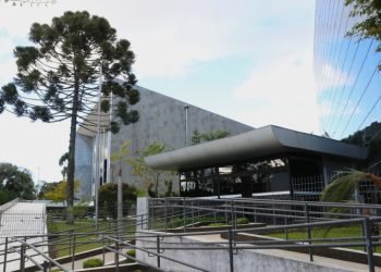 EMsDqi3AevnHZryXviYRHEcE15ZntDG1dXMceNpF