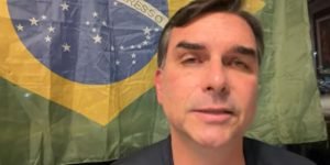 Flavio-Bolsonaro-4