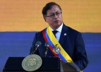Gustavo-Petro-300x203-1