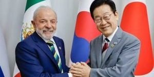 Lula-em-Seul-300x200-1