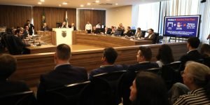 Nh00l73mLAqxd2p5moVROEmZUtuBRT3XRyAX5vWo