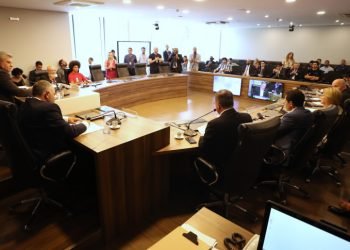 NhOg7m4pkaFvfGlxCdBkenopezd7BJsmOvhbvaM2