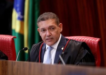 Nunes-Marques-relator-IA-Bolsonaro-TSE-Alejandro-Zambrana-Secom-TSE