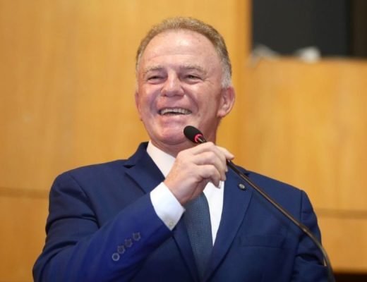 Renato-Casagrande-candidato-ao-Senado-pelo-Espirito-Santo