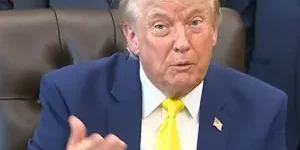 Trump-EUA-300x252.jpeg