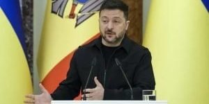 Zelensky-Ucrania-300x195-1