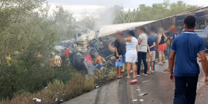acidente-tragico-16-mortes-tragedia-na-br-laje-not006435730202606011043.png