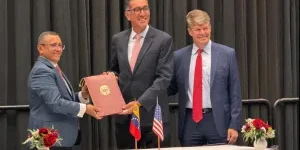 acordo-petroleo-venezuela-300x219.jpg
