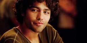 Adrian Grenier em O Diabo Veste Prada (2006) — Foto: 1 de 1 Imagem colorida de A