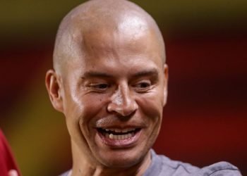 alex-athletic-reforco-luan-polli