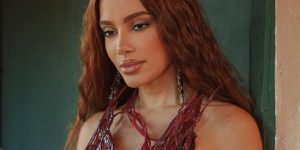 anitta-copa-alfinetada-tigrinho1