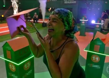 Foto: 1 de 1 Solange Couto ganhou apartamento pouco antes de deixar o BBB 26 - F
