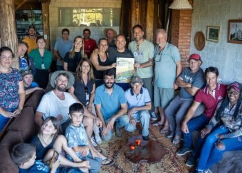 Cerca de 20 agricultores e agricultoras participaram do encontro com o parlament