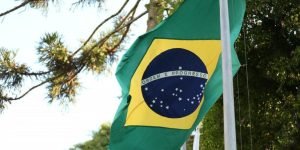 bandeira-do-brasil006660120202608111647.jpg