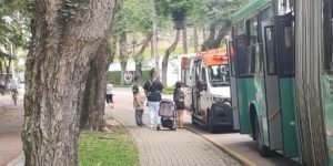 bebe-cai-carrinho-onibus-curitiba1-960x592-1