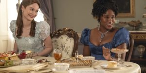 Foto: 1 de 1 Imagem colorida de Hannah Dodd e Masali Baduza caracterizadas para