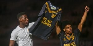 camisa-athletico-racismo