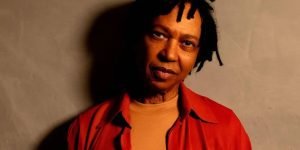Djavan durante a apresentação no Allianz Parque. — Foto: 1 de 1 São Paulo tem sh