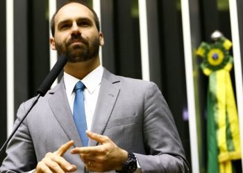 eduardo-bolsonaro-difamacao
