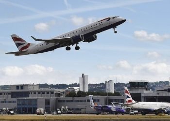 efe-aviao-aeronave-turismo-decolagem-viagem-1500-22122020092742747