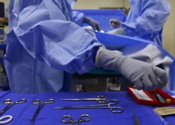 enfermeiro-hospital-operacao