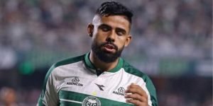 felipe-jonathan-coritiba-defesa