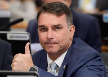 flavio-bolsonaro-depoimento-policia-federal-1-1
