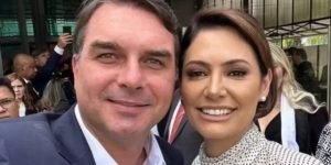flavio-bolsonaro-e-michelle-gravam-juntos