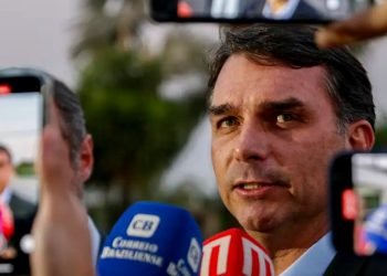 flavio-bolsonaro-senador-master-vorcaro