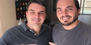 flavio-lanca-carlos-bolsonaro-santa-catarina