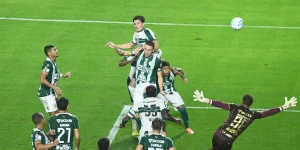 gol-coritiba-chapecoense-e1786237525507006656510202608082322.webp.webp