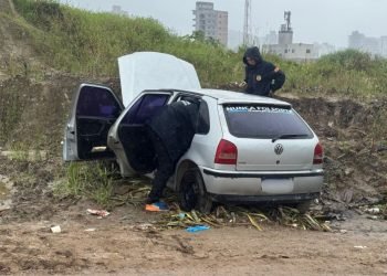 homem-morto-com-tiros-na-cabeca-e-localizado-em-ca006803150202610301641.jpg