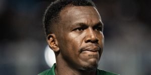 jacy-cobrancas-vestiario-coritiba