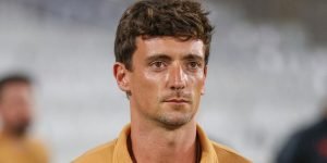 joao-correia-athletico-criticas